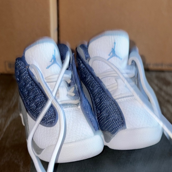 Jordan 13 Retro (TD) High Top Sneakers - White and Navy Sz 5C New in Box - Picture 4 of 8